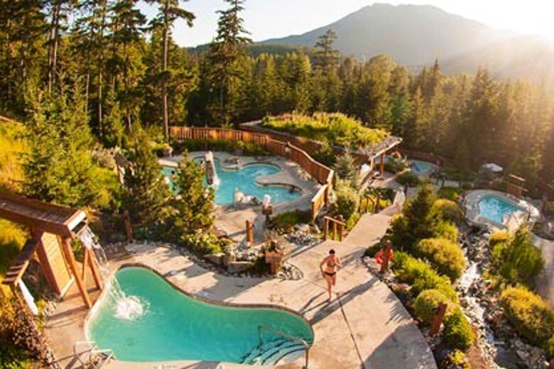 Waterfront Cabin Minutes to Mont Tremblant Ski Resort - Lac-Supérieur, Canada