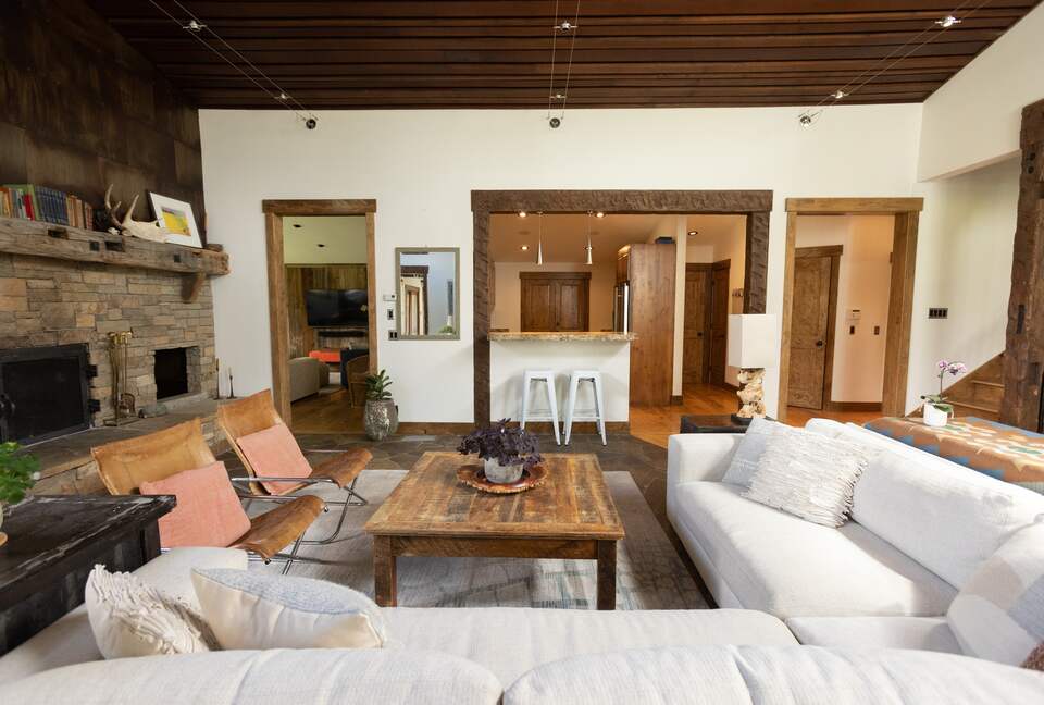 The Aspens Luxury Home - Close to Jackson Hole and Yellowstone South Entrance! - Wilson, Wyoming