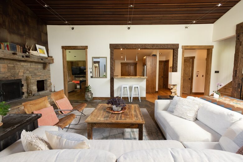 The Aspens Luxury Home - Close to Jackson Hole and Yellowstone South Entrance! - Wilson, Wyoming