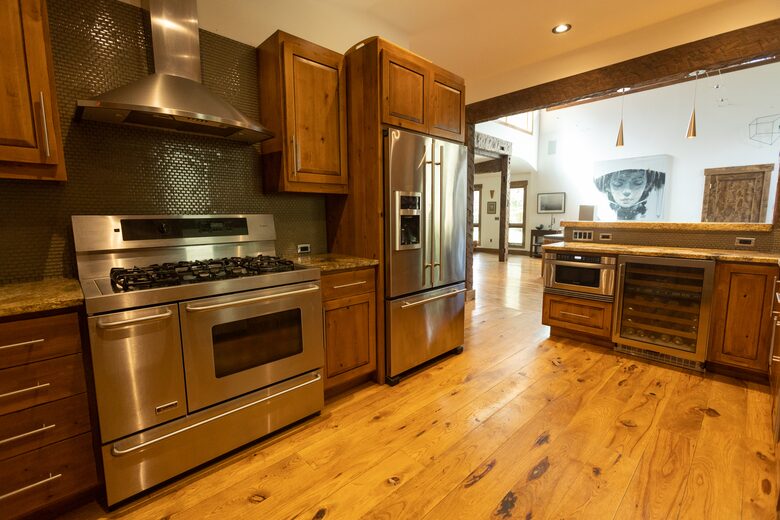 The Aspens Luxury Home - Close to Jackson Hole and Yellowstone South Entrance! - Wilson, Wyoming