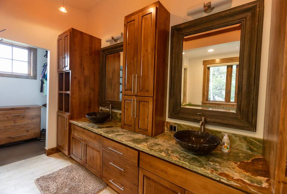 The Aspens Luxury Home - Close to Jackson Hole and Yellowstone South Entrance! - Wilson, Wyoming