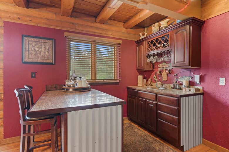 Buckhorn Exchange Ranch Lux Log Home in Foothills - Golden, Colorado