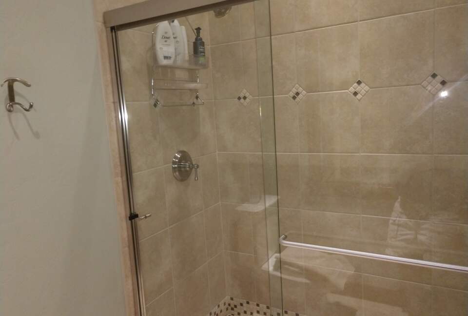 THIRD FLOOR GUEST BATH SHOWER