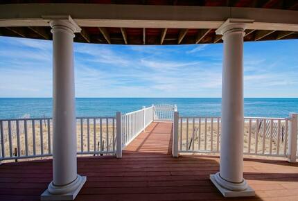 Spectacular Oceanfront Luxury Condominium - Salisbury, Massachusetts