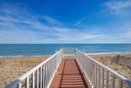 Spectacular Oceanfront Luxury Condominium - Salisbury, Massachusetts