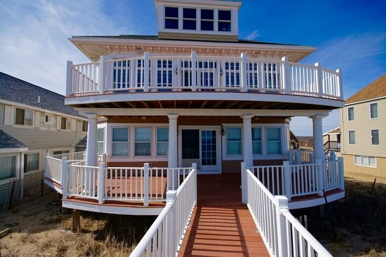 Spectacular Oceanfront Luxury Condominium - Salisbury, Massachusetts