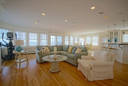 Spectacular Oceanfront Luxury Condominium - Salisbury, Massachusetts