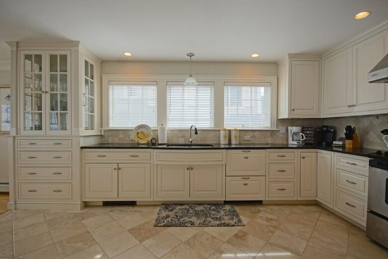 Spectacular Oceanfront Luxury Condominium - Salisbury, Massachusetts