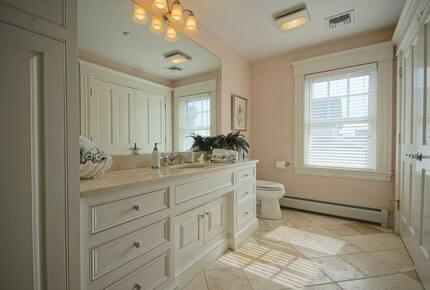 Spectacular Oceanfront Luxury Condominium - Salisbury, Massachusetts