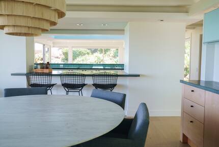 Sweeping Postcard Views of the Mokulua Islands - Kailua, Hawaii