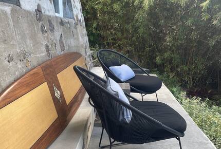 Sweeping Postcard Views of the Mokulua Islands - Kailua, Hawaii