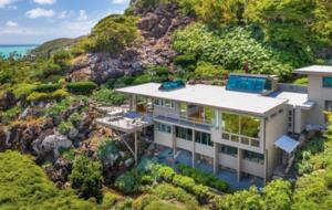 Sweeping Postcard Views of the Mokulua Islands - Kailua, Hawaii