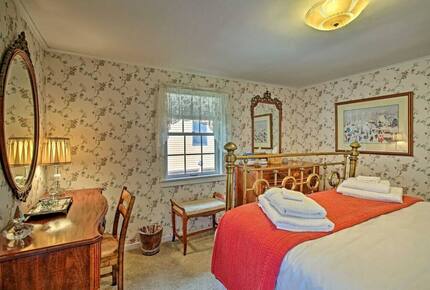 Catskill Ski Mountain Retreat with a Private Pool - Arkville, New York