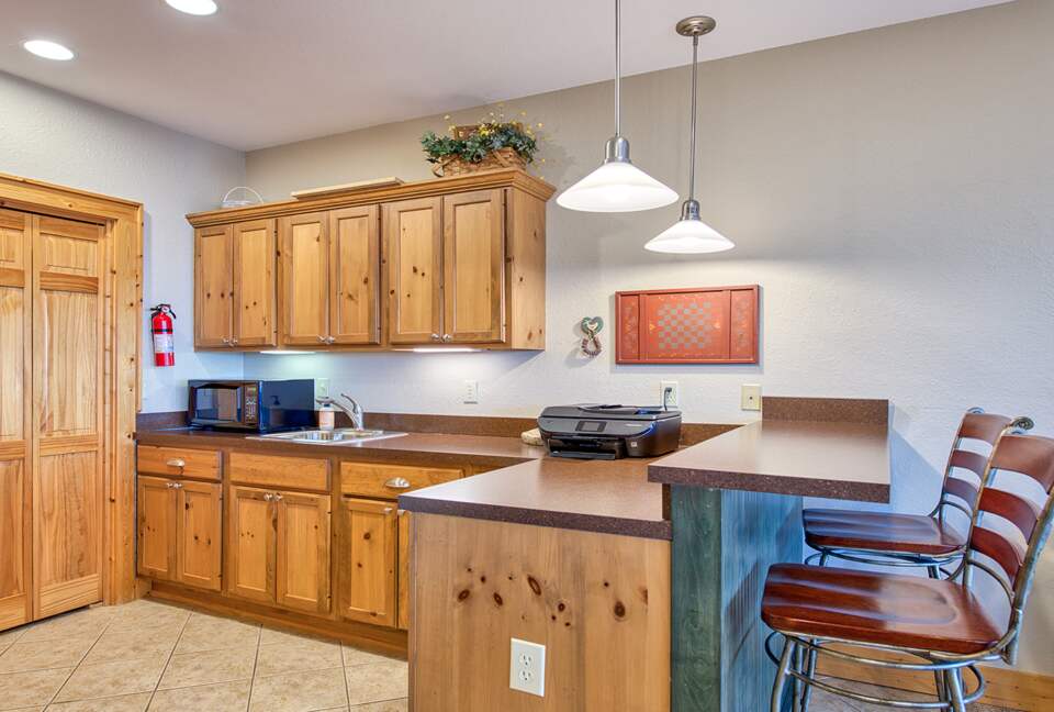 Wings of Dawn Smoky Mountain Retreat - Maggie Valley, North Carolina