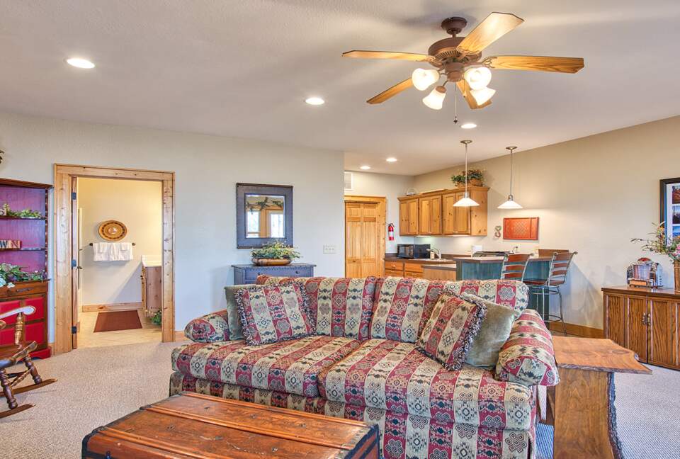 Wings of Dawn Smoky Mountain Retreat - Maggie Valley, North Carolina