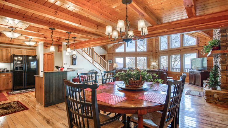 Wings of Dawn Smoky Mountain Retreat - Maggie Valley, North Carolina