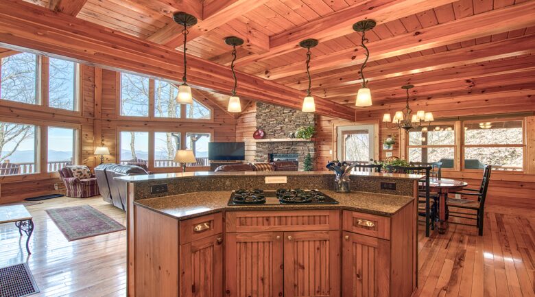 Wings of Dawn Smoky Mountain Retreat - Maggie Valley, North Carolina