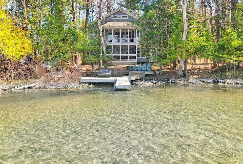 After Dune Delight Luxe Cottage - Glen Arbor, Michigan
