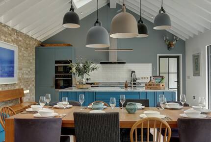 Hip Nautic - Hunstanton, United Kingdom