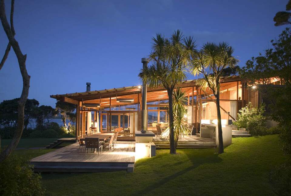 Moturua Private Island (R) - Bay of Islands, New Zealand