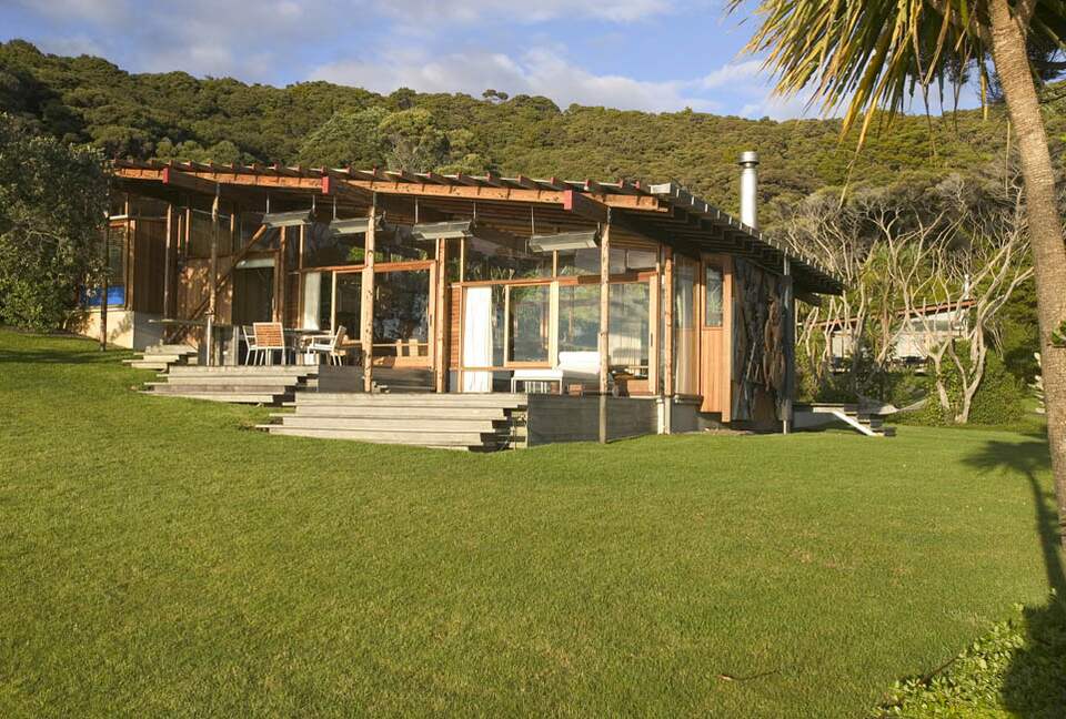 Moturua Private Island (R) - Bay of Islands, New Zealand