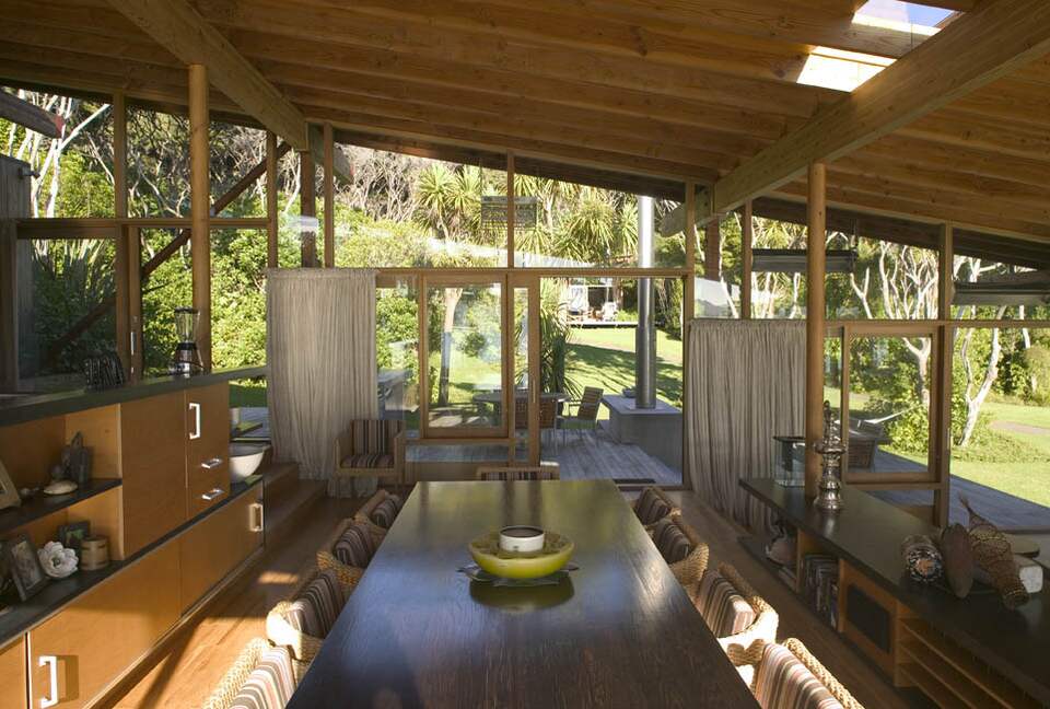 Moturua Private Island (R) - Bay of Islands, New Zealand