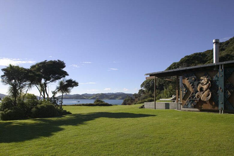 Moturua Private Island (R) - Bay of Islands, New Zealand