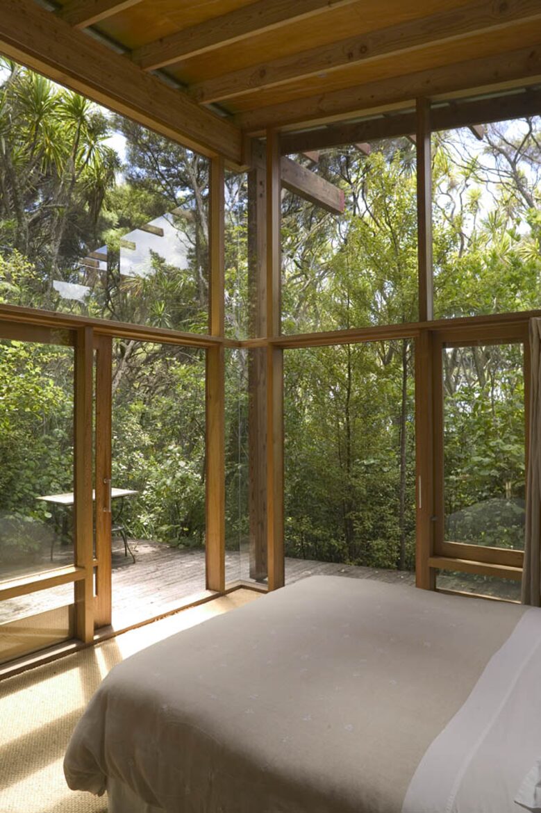 Moturua Private Island (R) - Bay of Islands, New Zealand