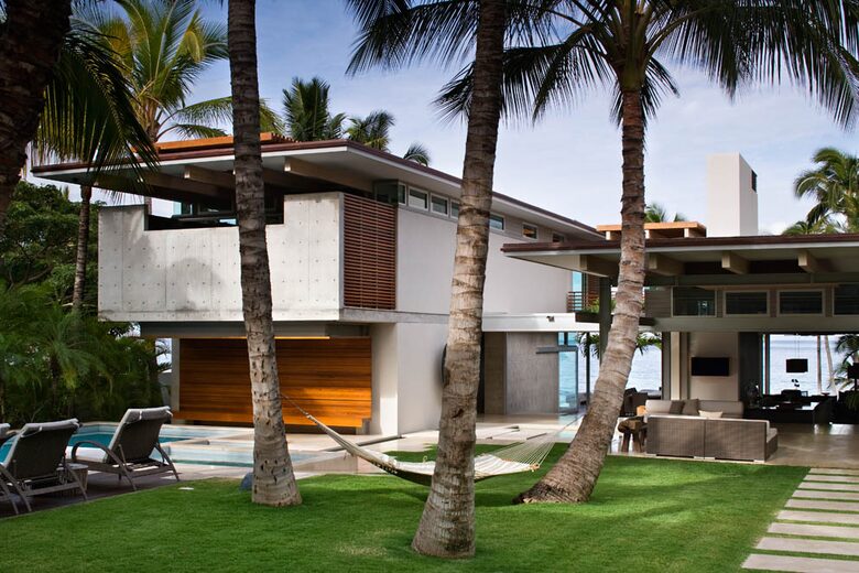 Nanea House (R) - Kihei, Hawaii