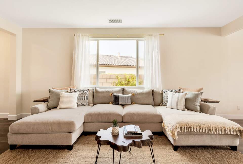 Tramonto Sul Lago Amazing Lakeside Home - Indio, California