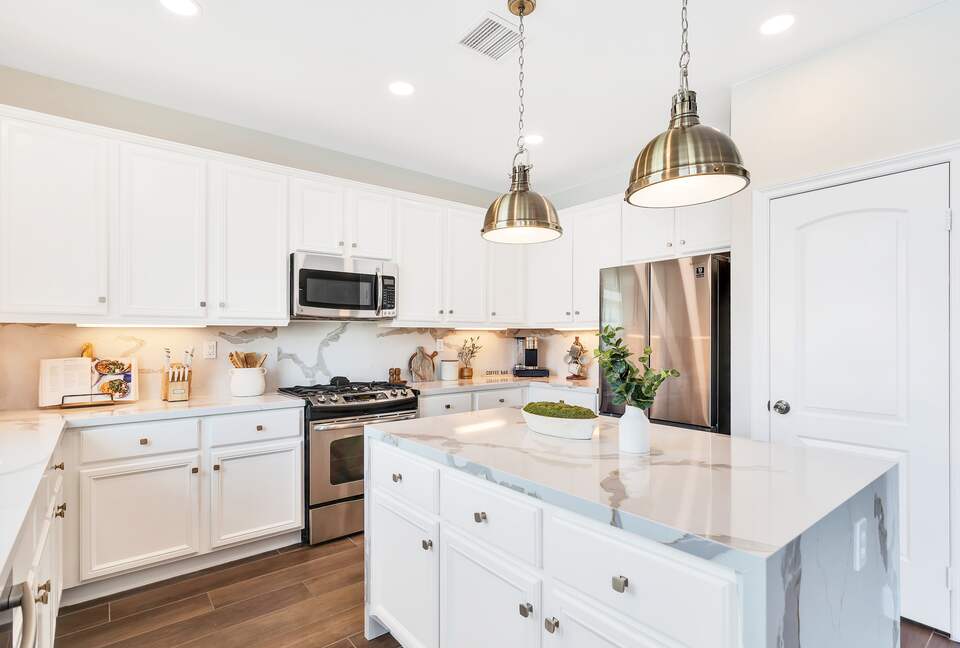 Tramonto Sul Lago Amazing Lakeside Home - Indio, California