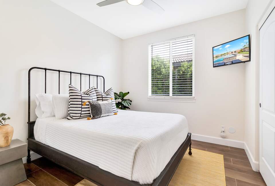 Tramonto Sul Lago Amazing Lakeside Home - Indio, California