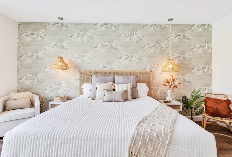 Tramonto Sul Lago Amazing Lakeside Home - Indio, California