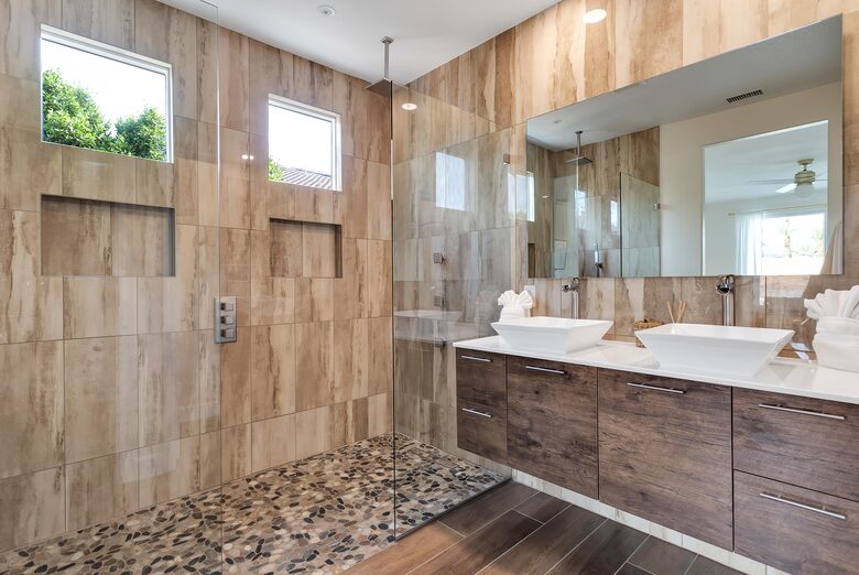 Tramonto Sul Lago Amazing Lakeside Home - Indio, California