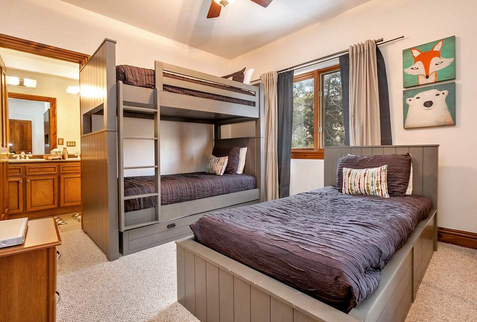 Mountain Chalet in West Vail - Vail, Colorado