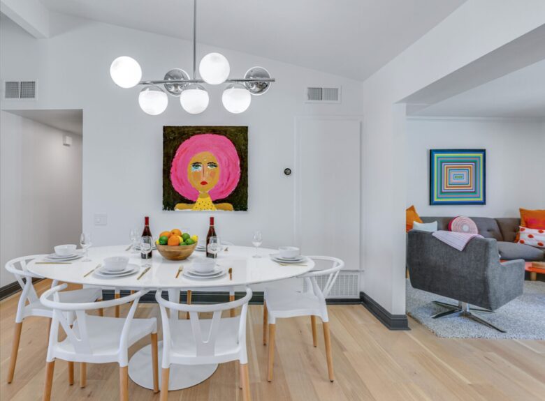 Cool and Fun Midcentury Getaway - Palm Springs, California