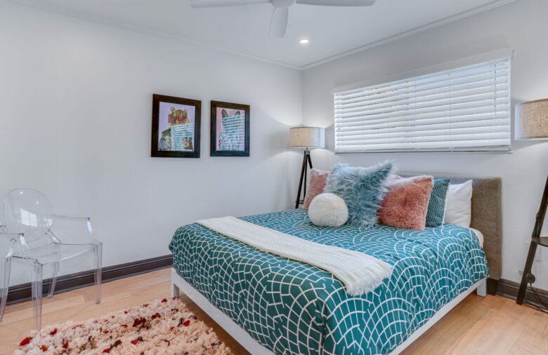 Cool and Fun Midcentury Getaway - Palm Springs, California