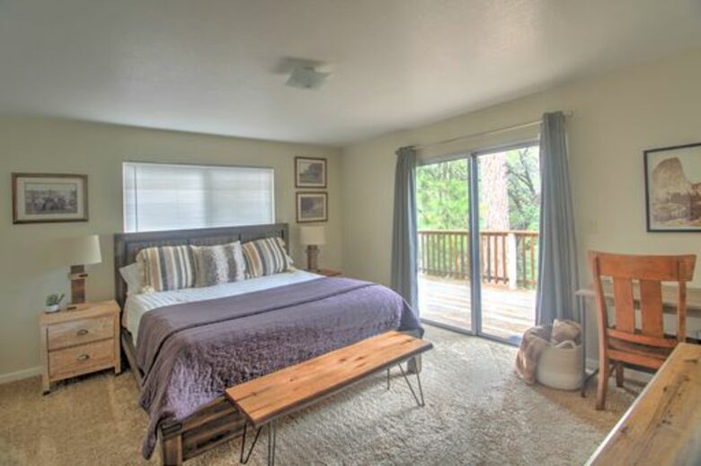 Cabin with Soaring Windows and Hot Tub Near Yosemite - Groveland, California