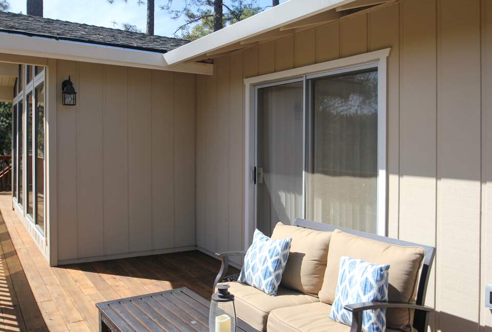 Cabin with Soaring Windows and Hot Tub Near Yosemite - Groveland, California