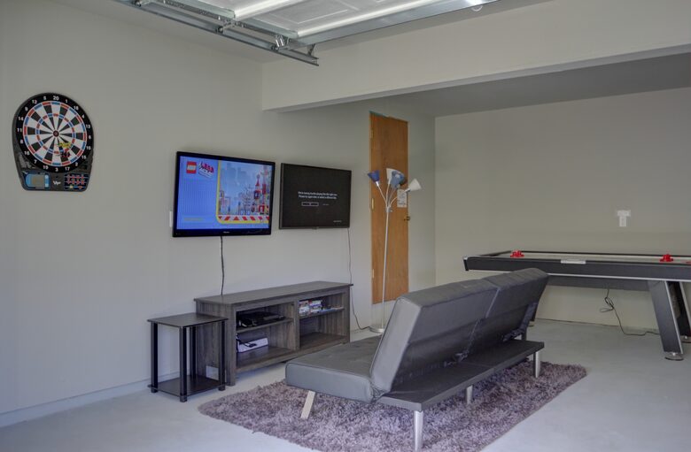 Cabin with Soaring Windows and Hot Tub Near Yosemite - Groveland, California