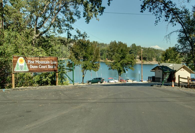 Cabin with Soaring Windows and Hot Tub Near Yosemite - Groveland, California