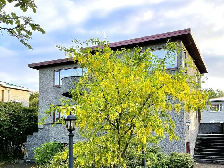 Significant family home in art deco style, built 1939
