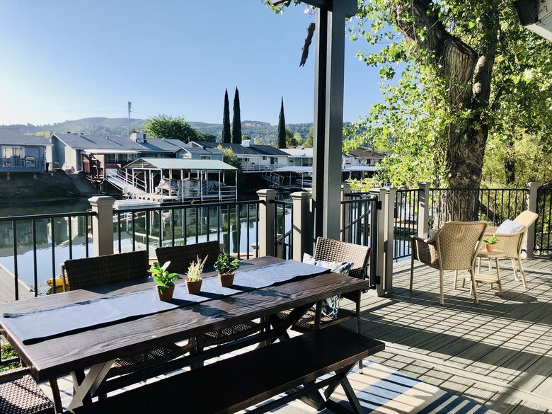 Clearlake Keys Modern Beauty - Clearlake Oaks, California