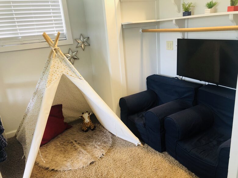 Clearlake Keys Modern Beauty - Clearlake Oaks, California