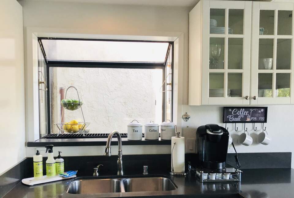 Clearlake Keys Modern Beauty - Clearlake Oaks, California