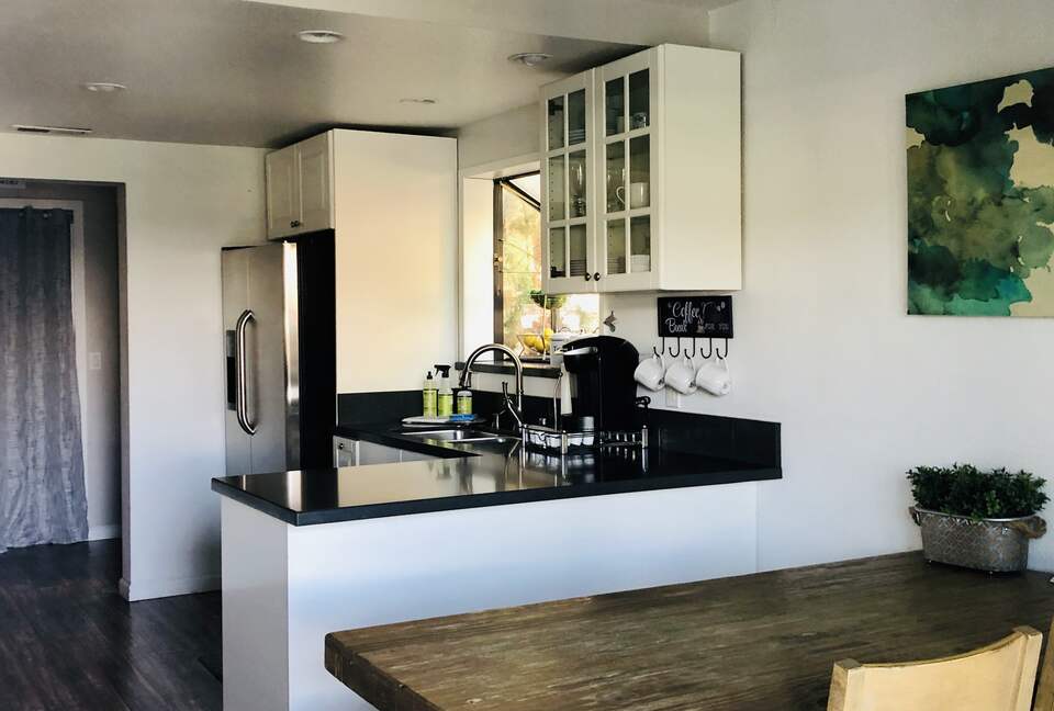 Clearlake Keys Modern Beauty - Clearlake Oaks, California