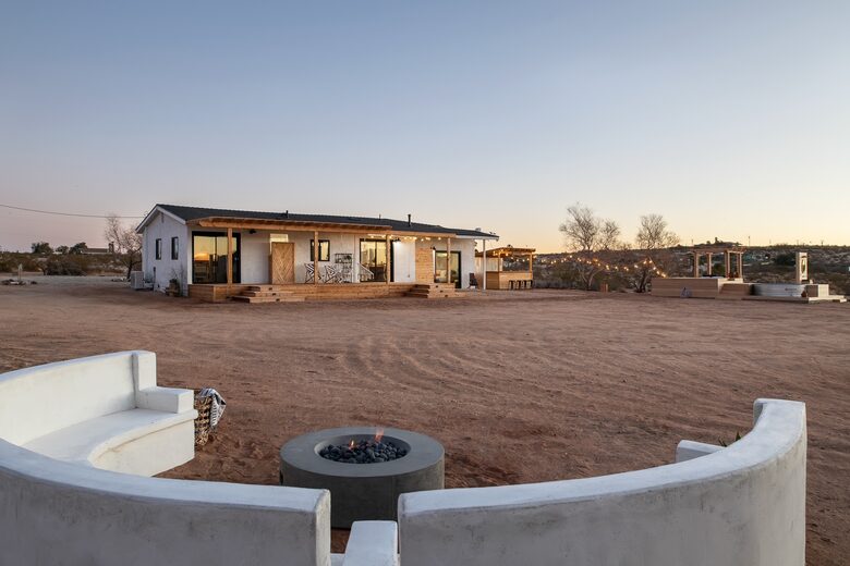 Joshua Tree Stunning Escape - Joshua Tree, California