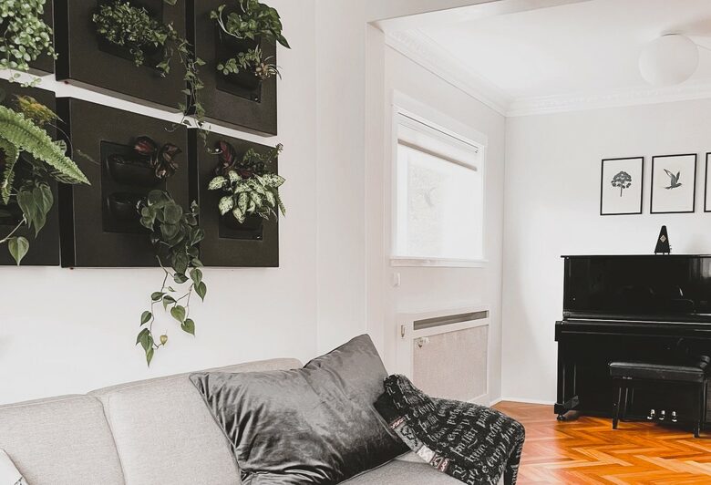 H5 - Reykjavík, Iceland