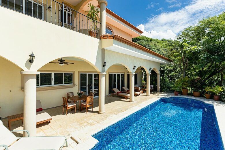 Villa Nube Nueve - Sardinal, Costa Rica