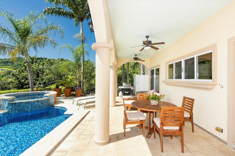 Villa Nube Nueve - Sardinal, Costa Rica